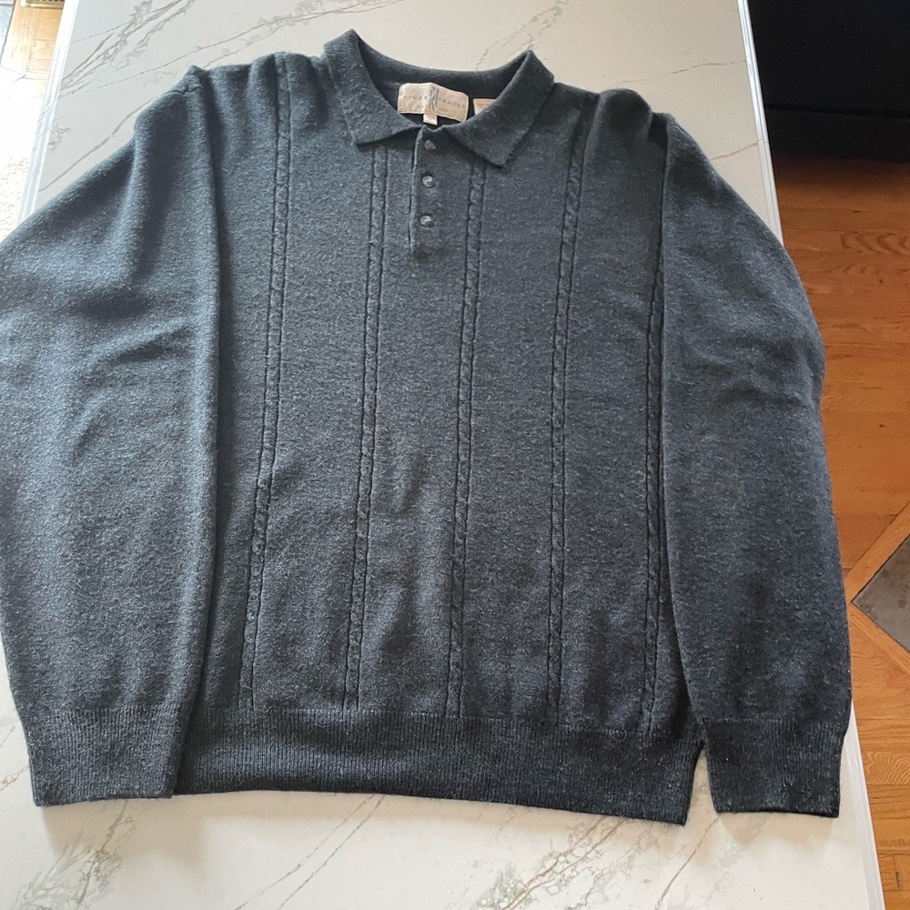 River Trader sweater